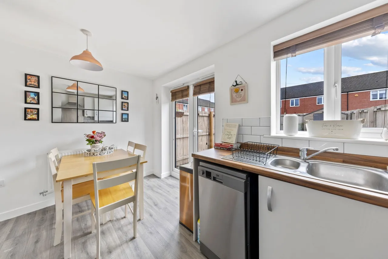Thornton Drive, Newton-Le-Willows, Newton-Le-Willows, WA12 9AP, photo 8