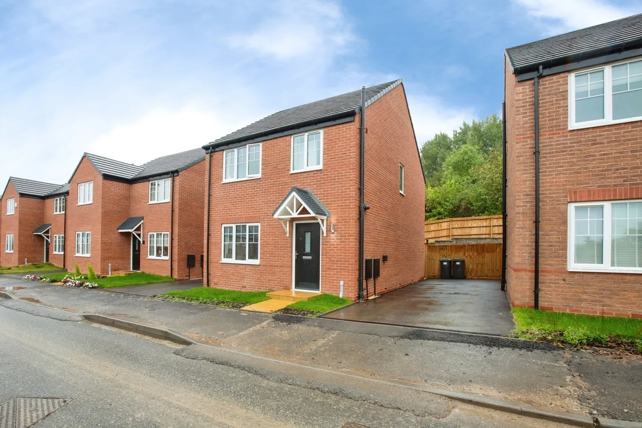 Herbert Street, Eastwood, NG16, photo 17