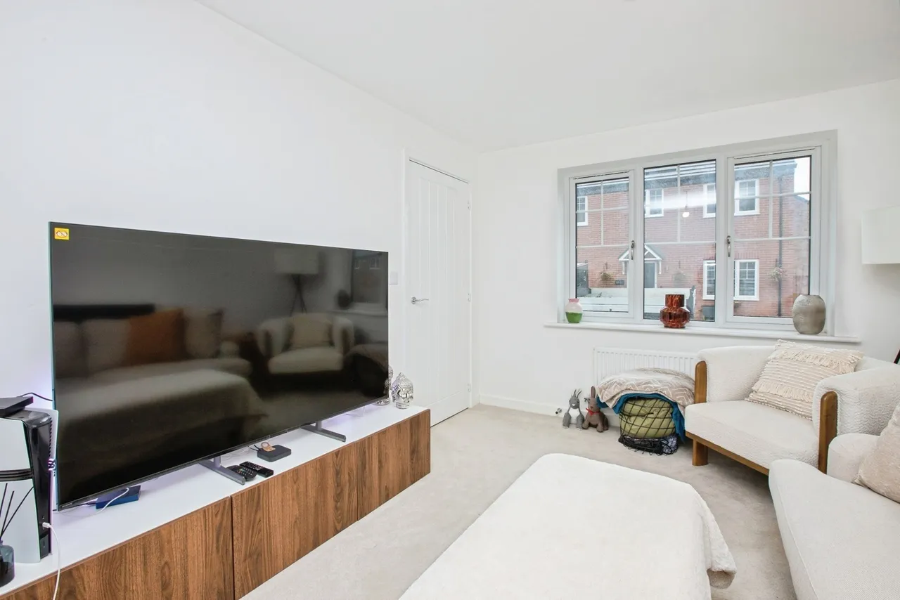 Herbert Street, Eastwood, NG16, photo 3