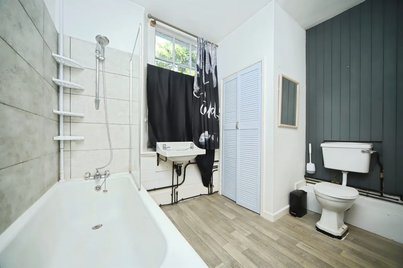 Kingston Road, Taunton, photo 9