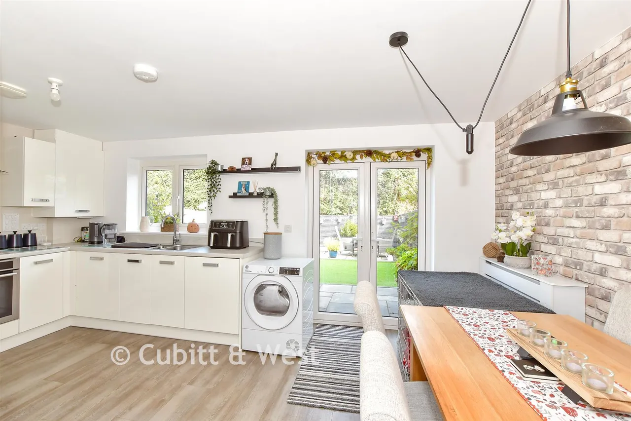 Linseed Way, Yapton, BN18, photo 4
