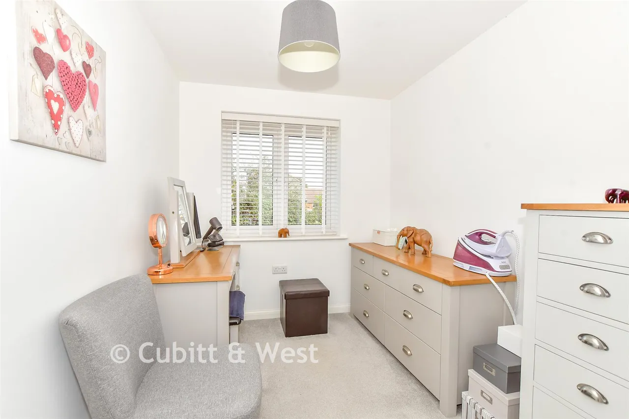 Linseed Way, Yapton, BN18, photo 11