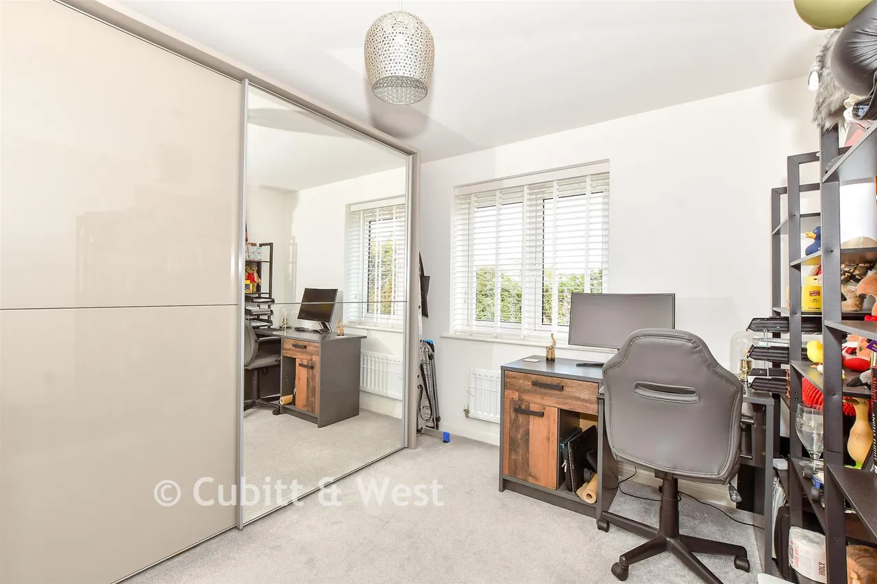 Linseed Way, Yapton, BN18, photo 10