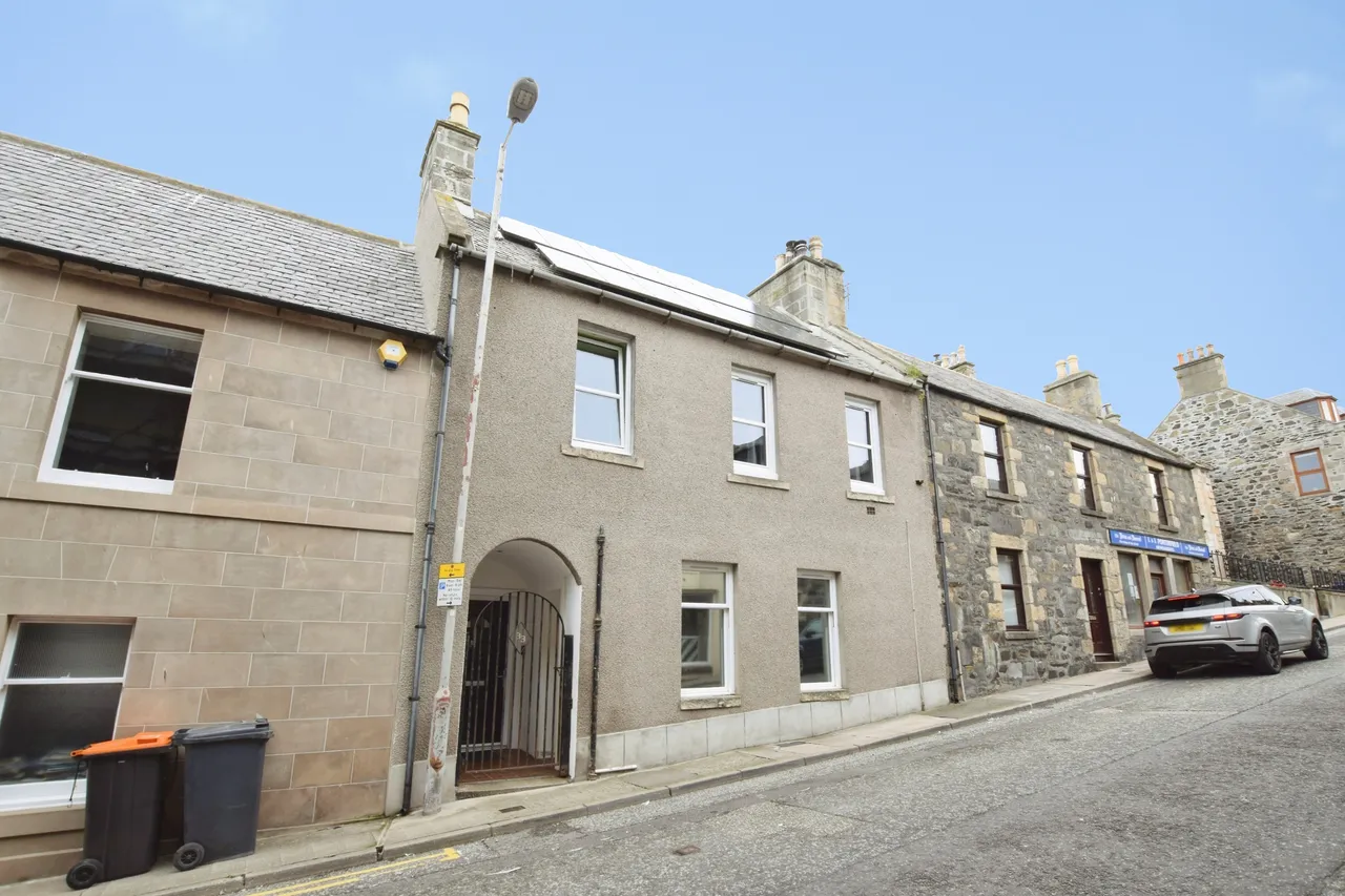 5 bed house for sale, Duff Street, Macduff, AB44