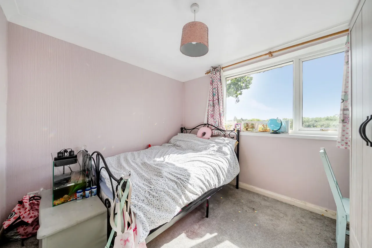 Cumber Close, Wilmslow, photo 12