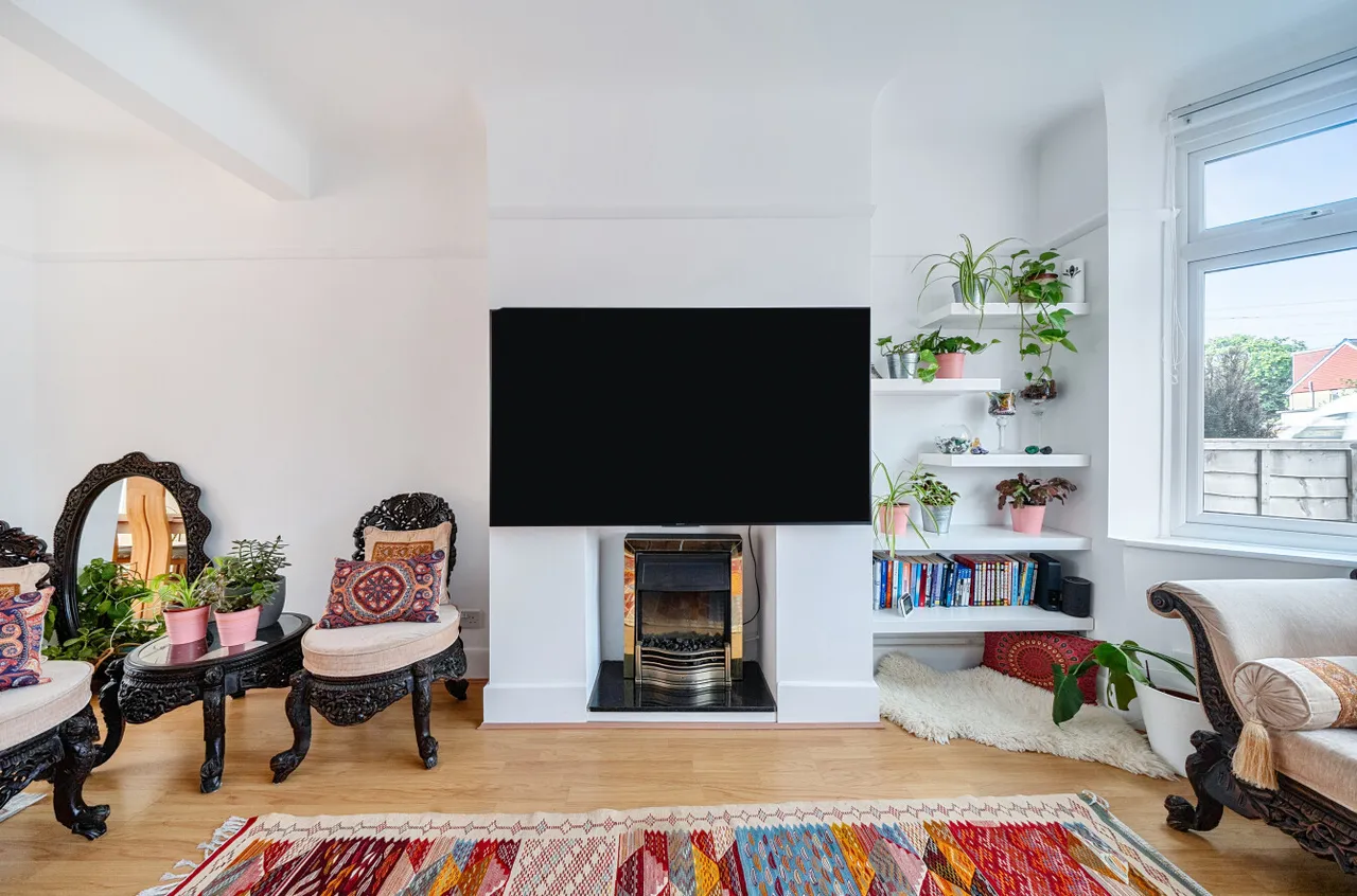 King Georges Avenue, Regents Park, SO15, photo 18