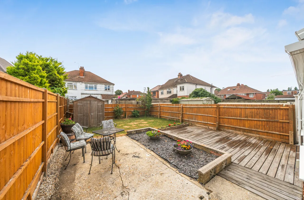King Georges Avenue, Regents Park, SO15, photo 8