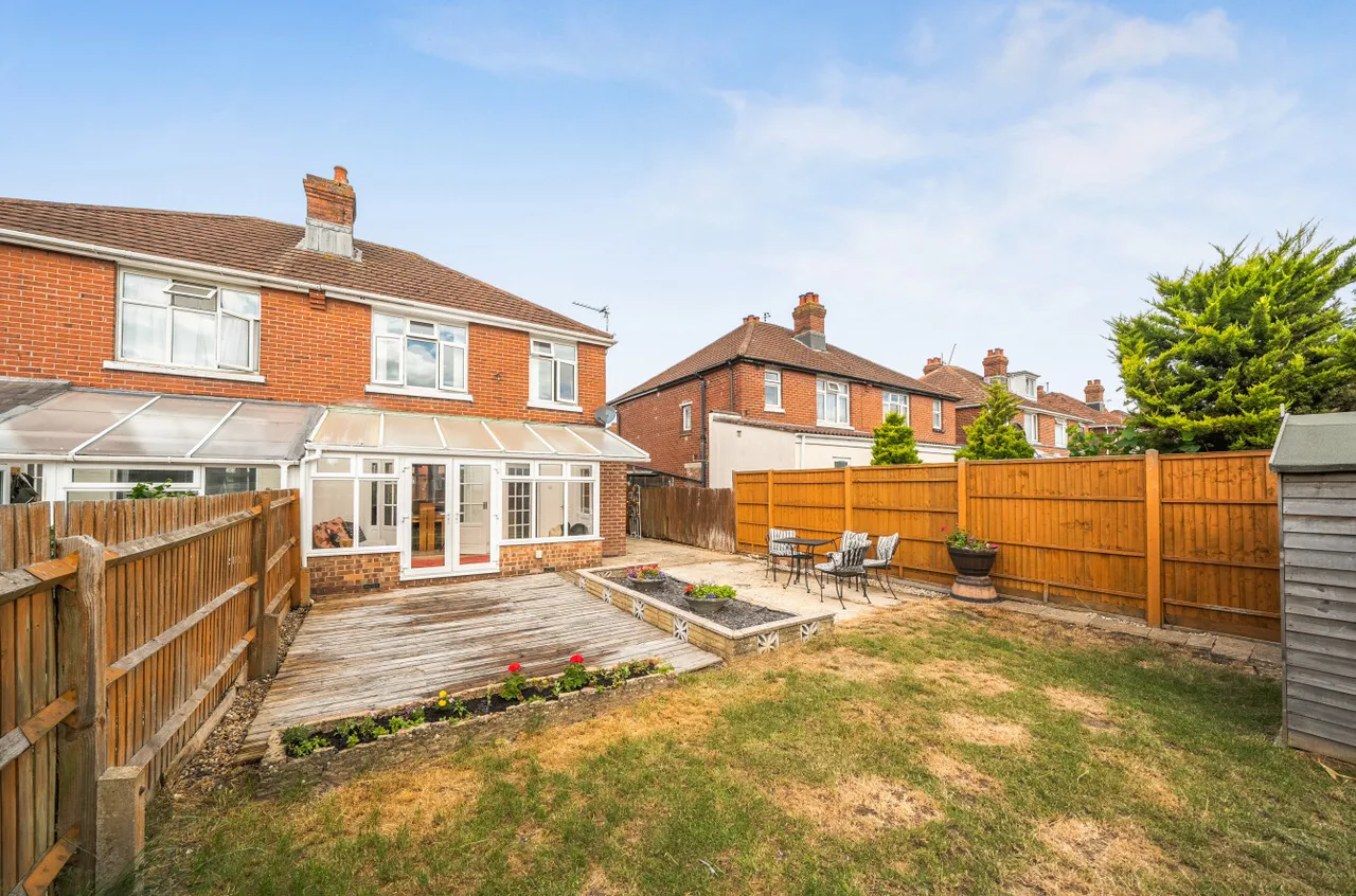 King Georges Avenue, Regents Park, SO15, photo 27