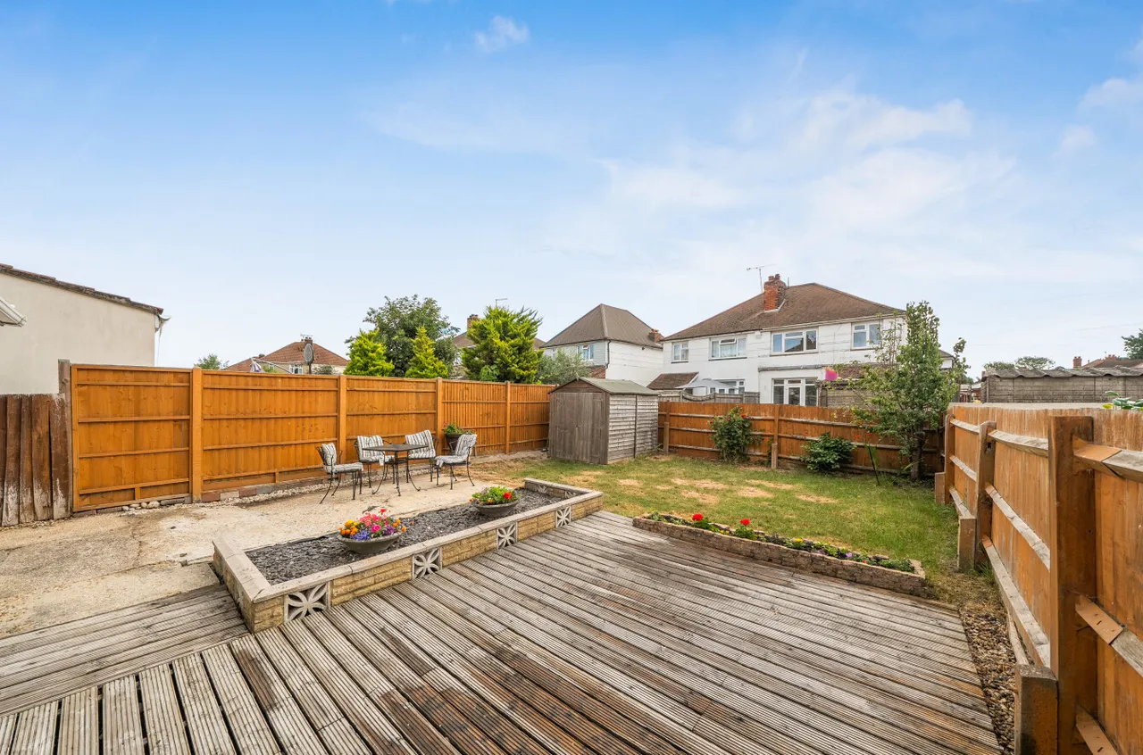 King Georges Avenue, Regents Park, SO15, photo 29