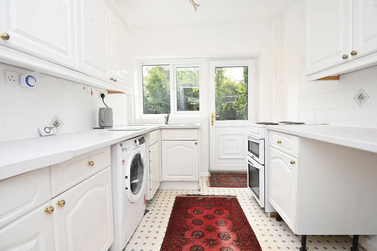 Beckwith Close, Harrogate, HG2, photo 5