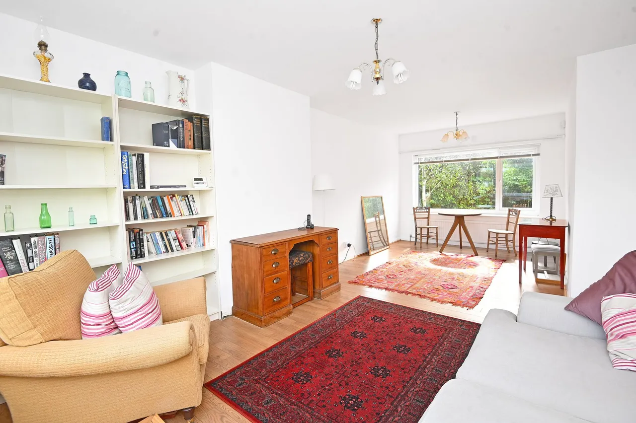 Beckwith Close, Harrogate, HG2, photo 17