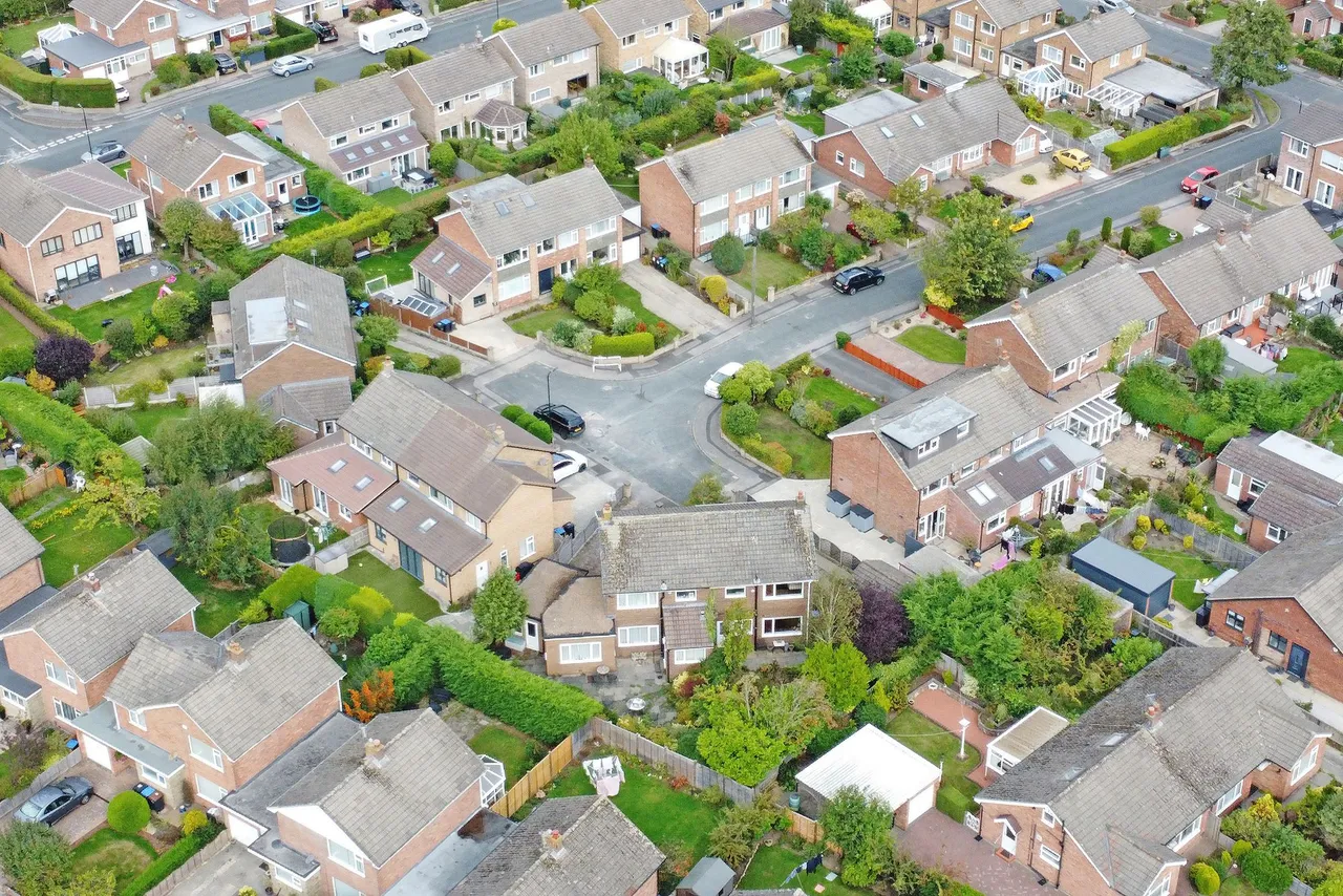 Beckwith Close, Harrogate, HG2, photo 2