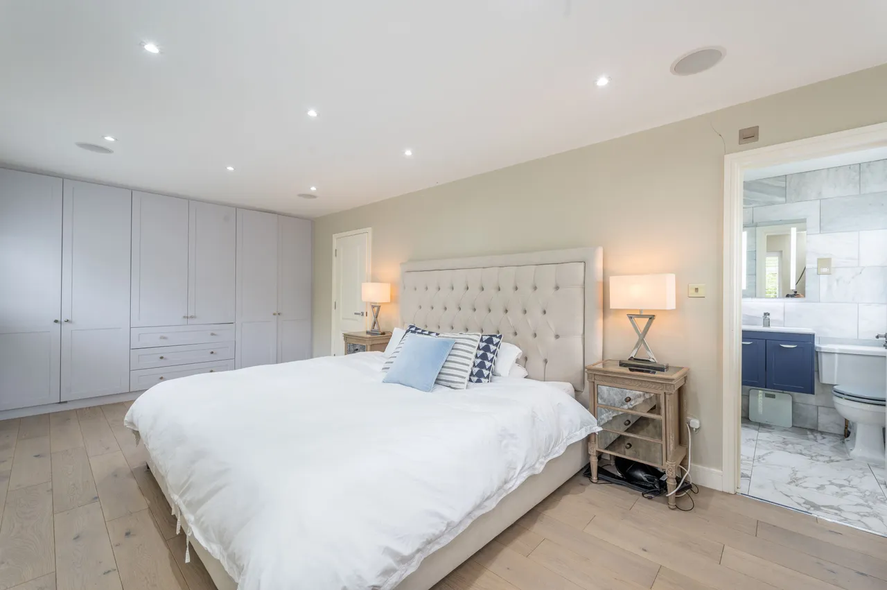 1 Chara Place, Milnthorpe Road, London, photo 8