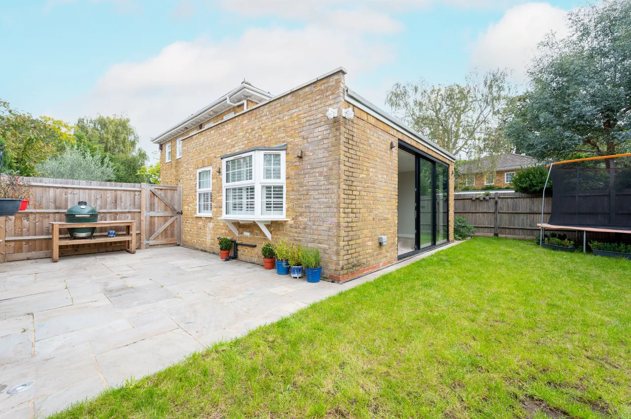 1 Chara Place, Milnthorpe Road, London, photo 5