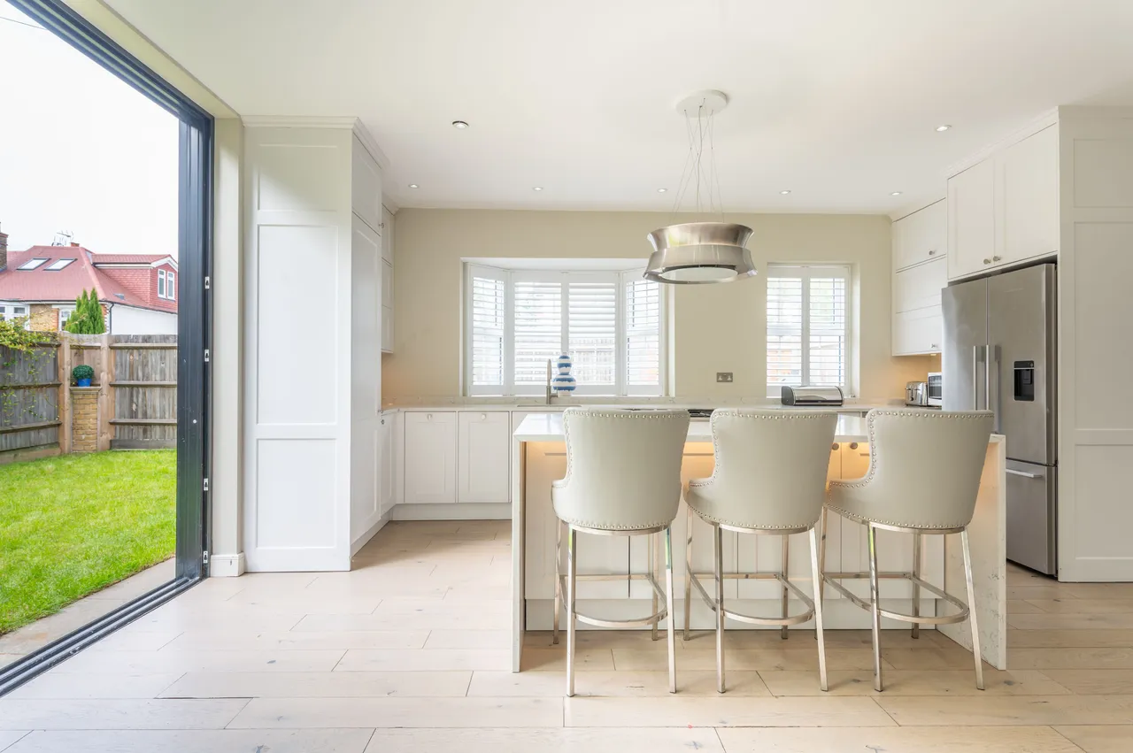 1 Chara Place, Milnthorpe Road, London, photo 6