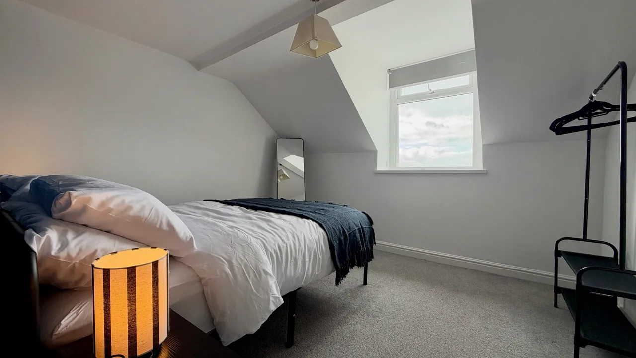 Greenfields Marine Parade, Barmouth, LL42, photo 8