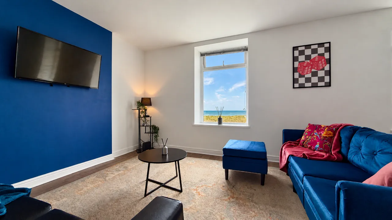 Greenfields Marine Parade, Barmouth, LL42, photo 5