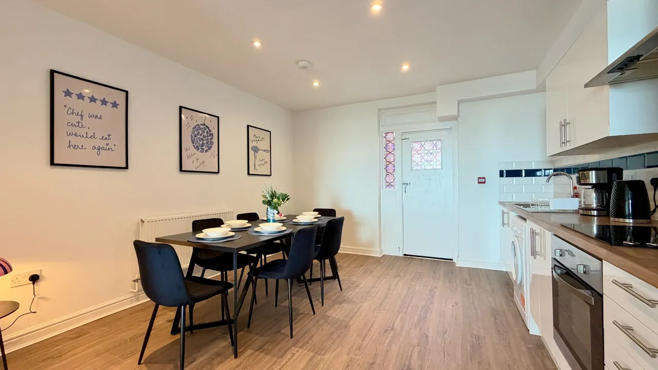 Greenfields Marine Parade, Barmouth, LL42, photo 6