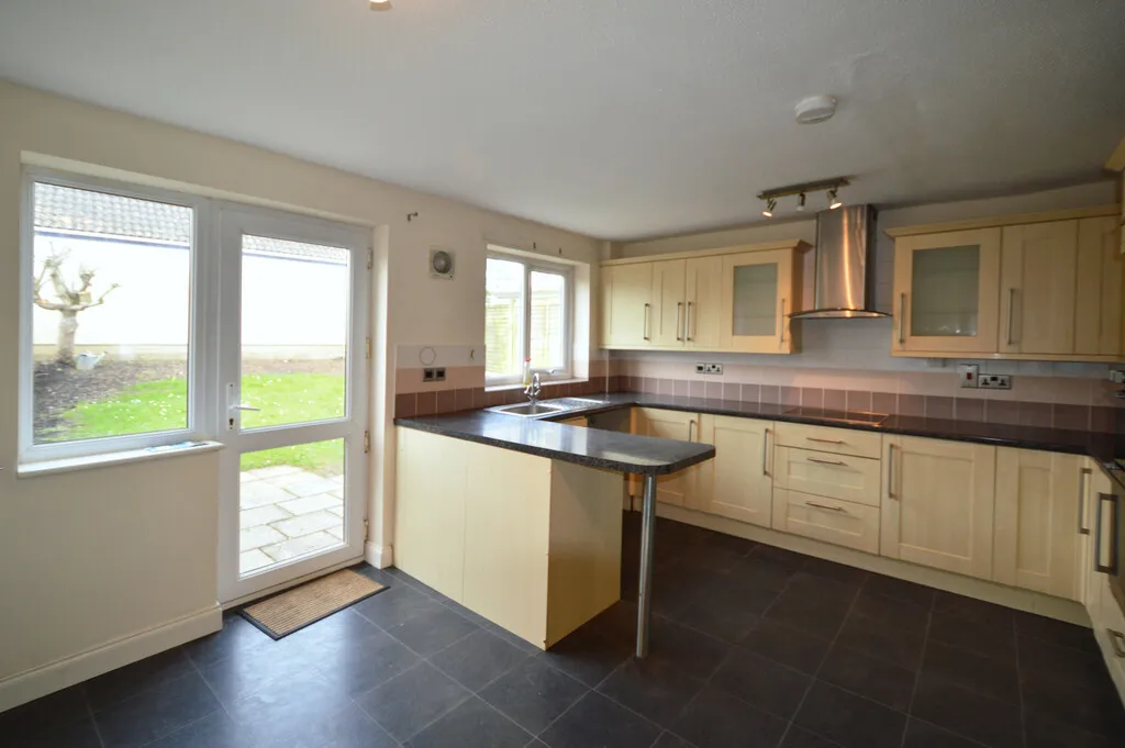 St Medard Road, Wedmore, BS28, photo 2