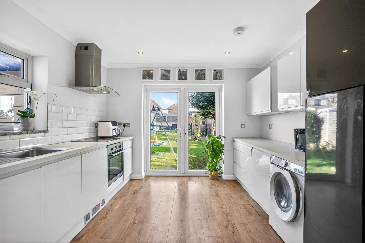 Seaview Road, Woodingdean, Brighton, photo 7