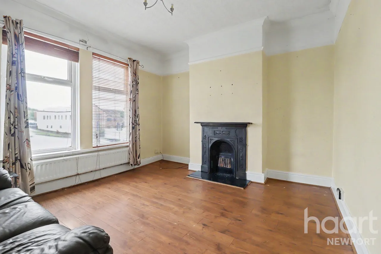 Corporation Road, Newport, NP19, photo 5