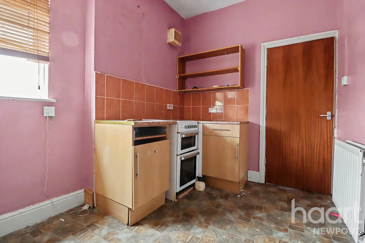 Corporation Road, Newport, NP19, photo 10