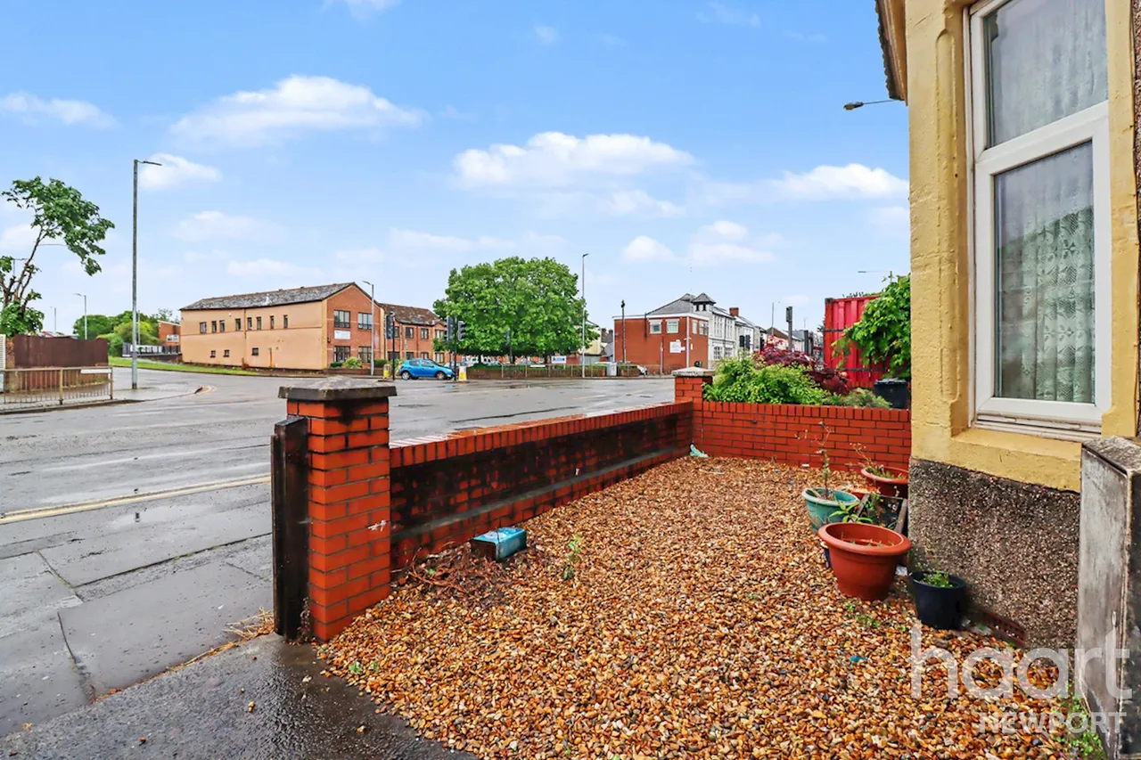 Corporation Road, Newport, NP19, photo 11