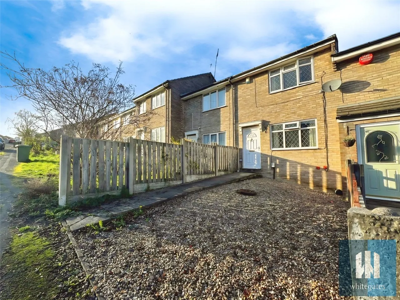 2 bed house for sale, Kinder Avenue, Cowlersley, HD4