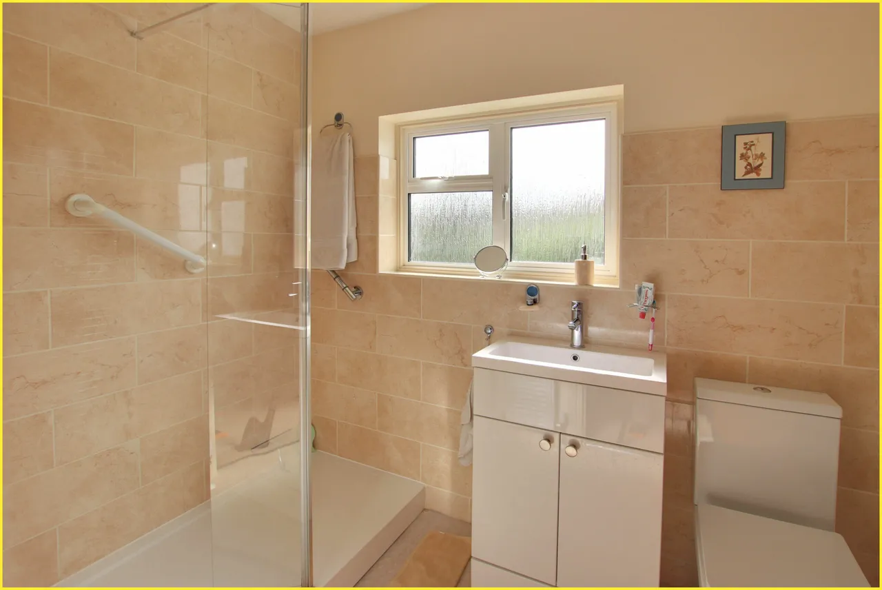 Grosvenor Road, West Wickham, West Wickham, BR4 9PY, photo 11