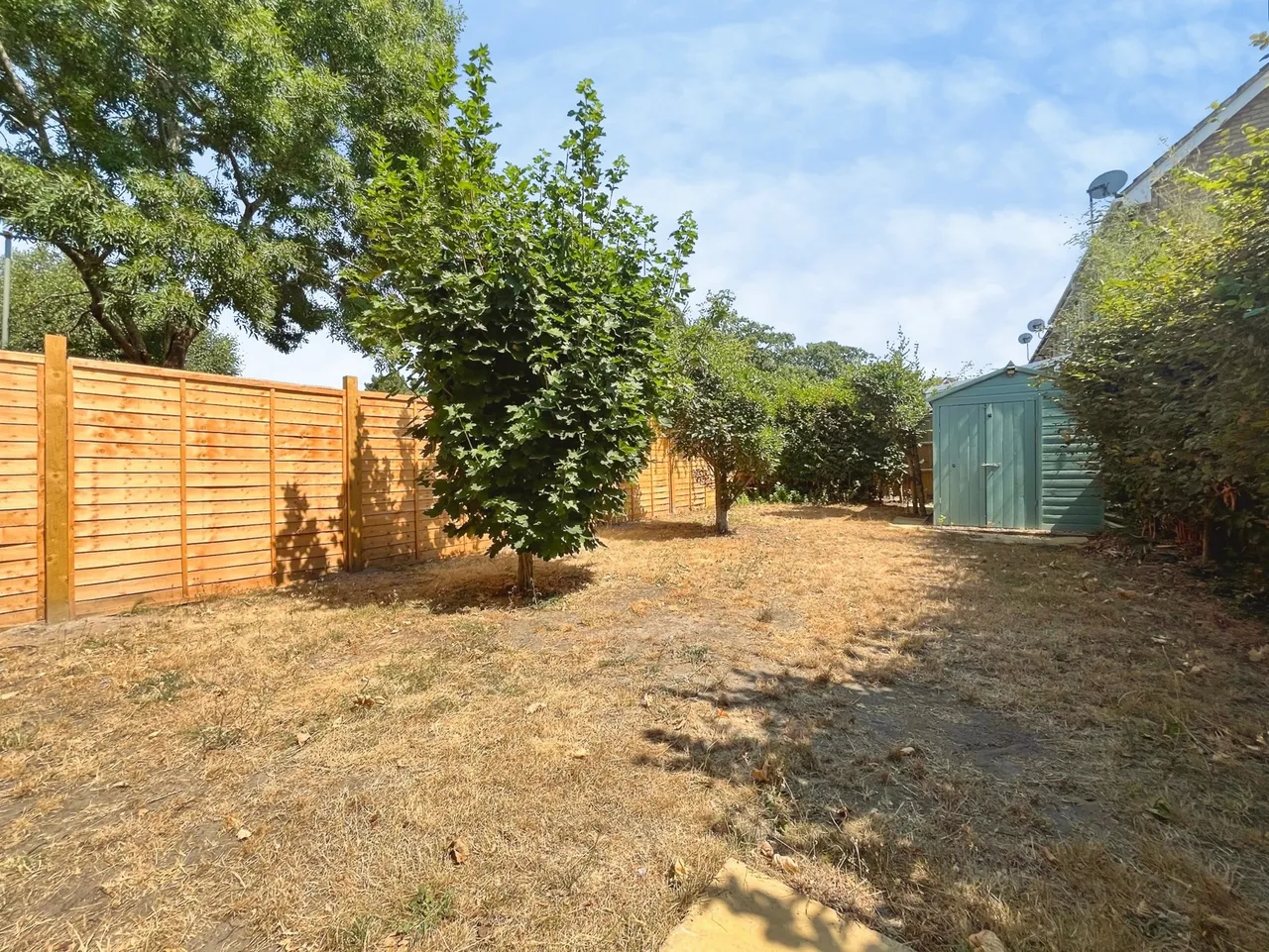 The Orchard, Virginia Water, GU25, photo 9