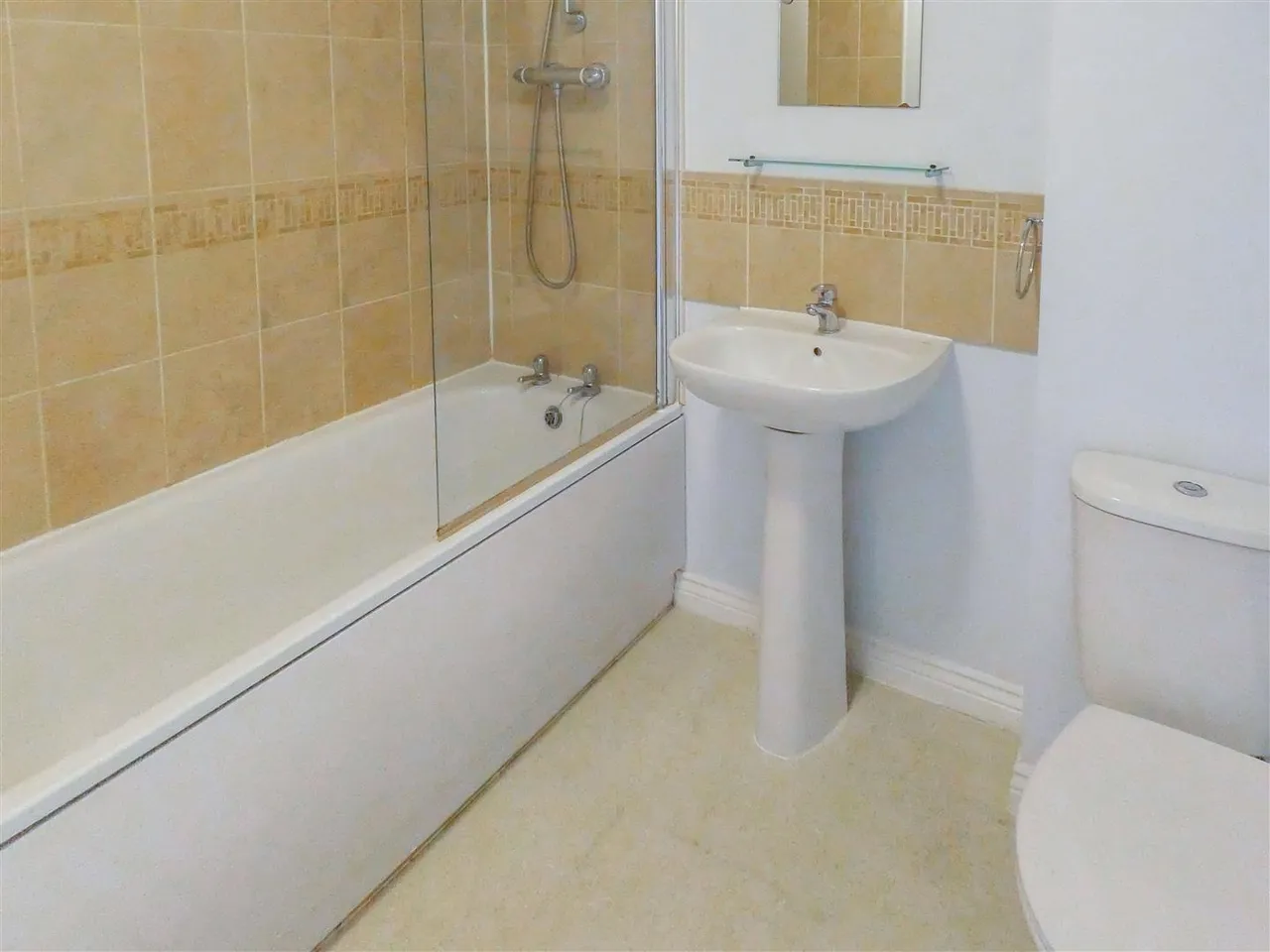 The Limes, Rustington, photo 11