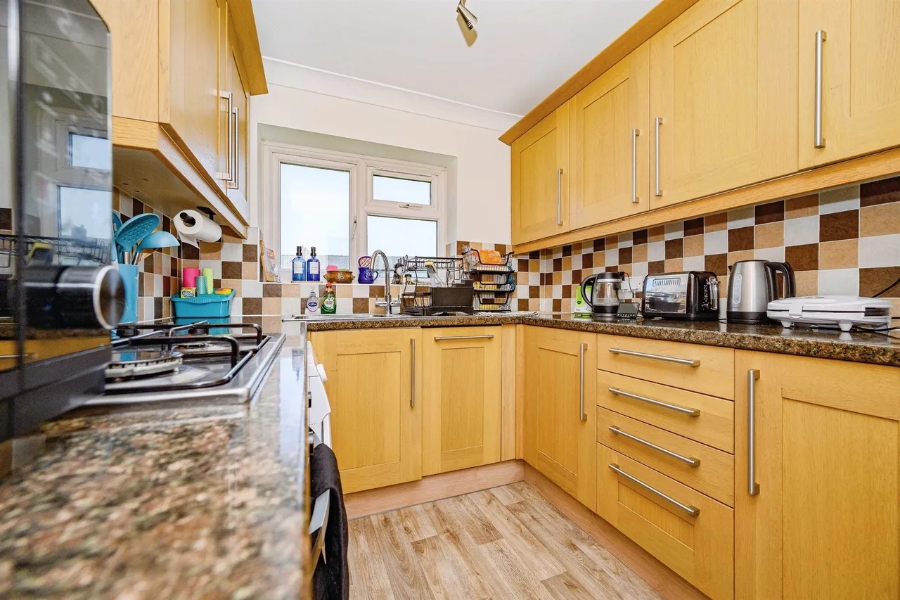 Everest Way, Hemel Hempstead, HP2, photo 6