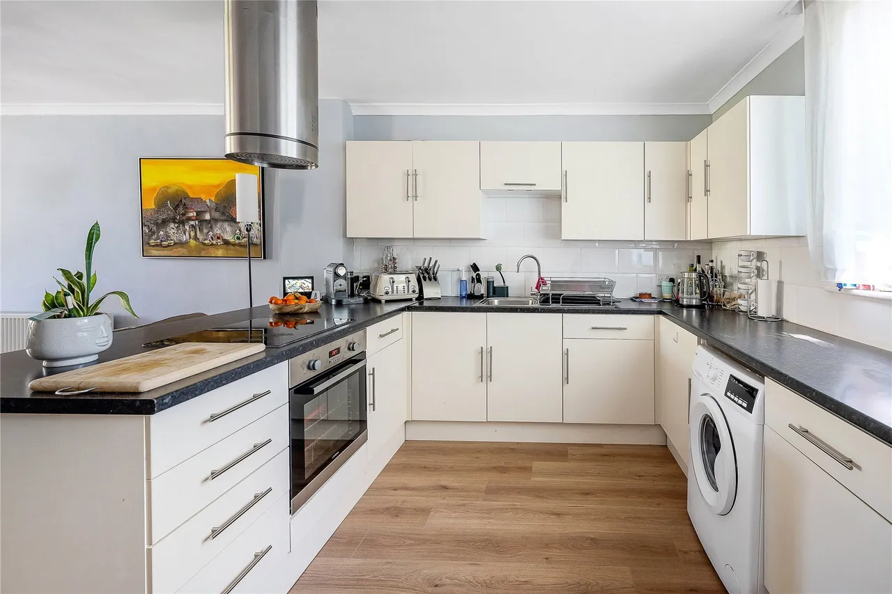 King Charles Walk, Southfields, London, SW19, photo 4
