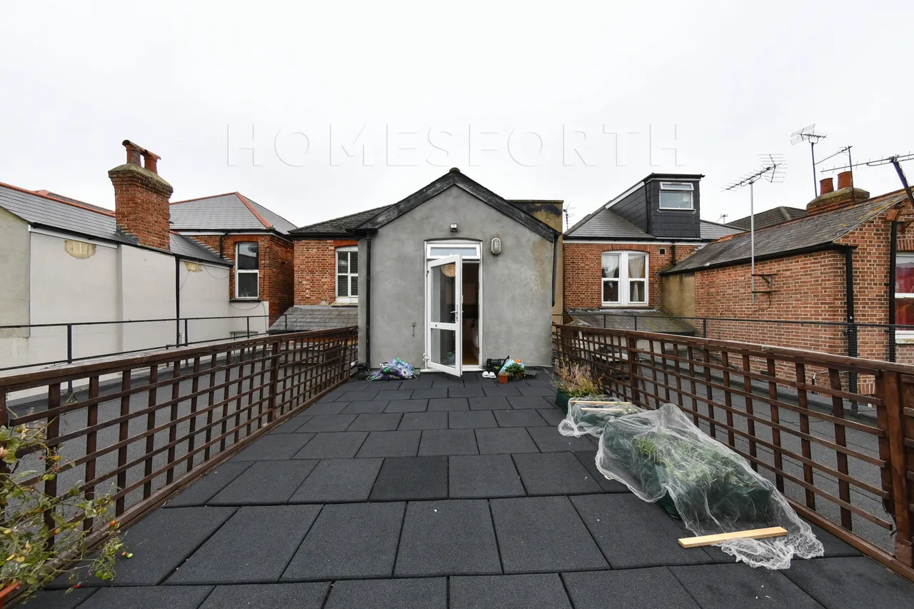 Manstone Road, Cricklewood, NW2, photo 3