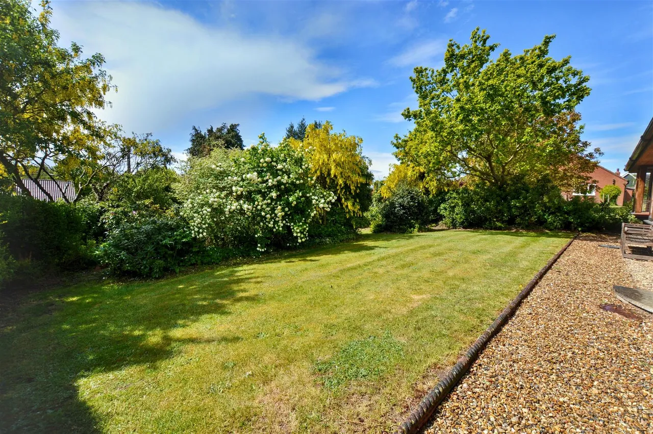 Thorpe Market Road, Roughton, NR11, photo 6