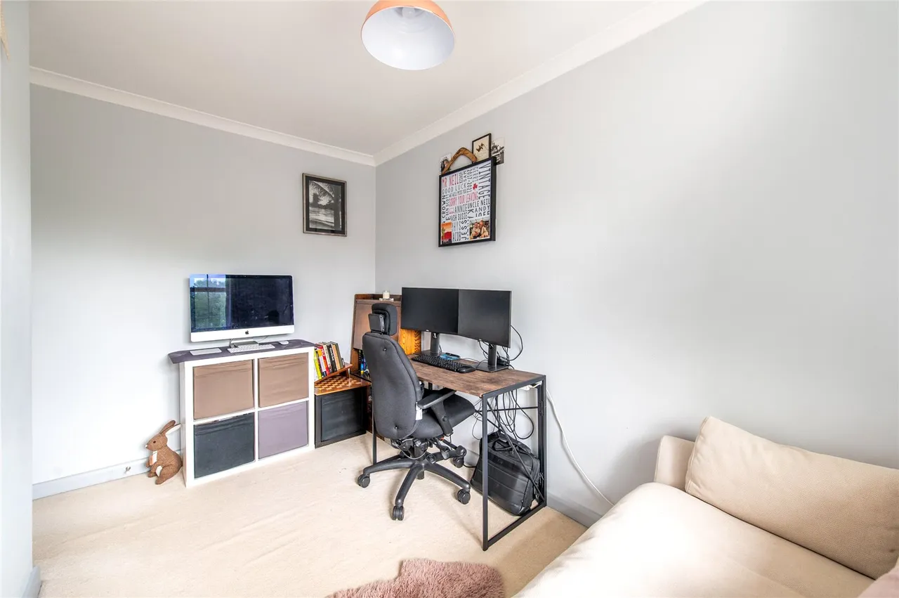 Hawthorn Road, Sittingbourne, ME10, photo 18