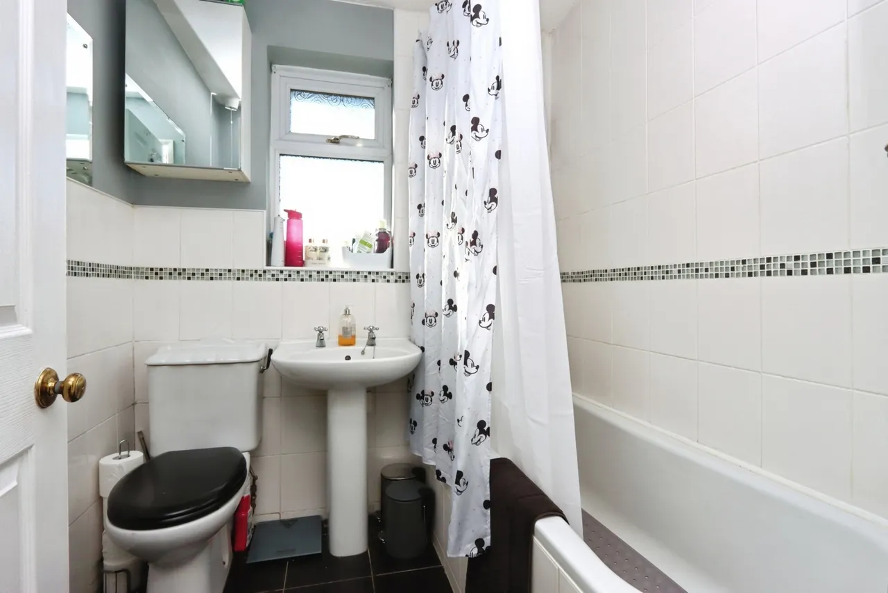 Broad Bridge Close, Kiveton Park, Sheffield, South Yorkshire, S26, photo 18