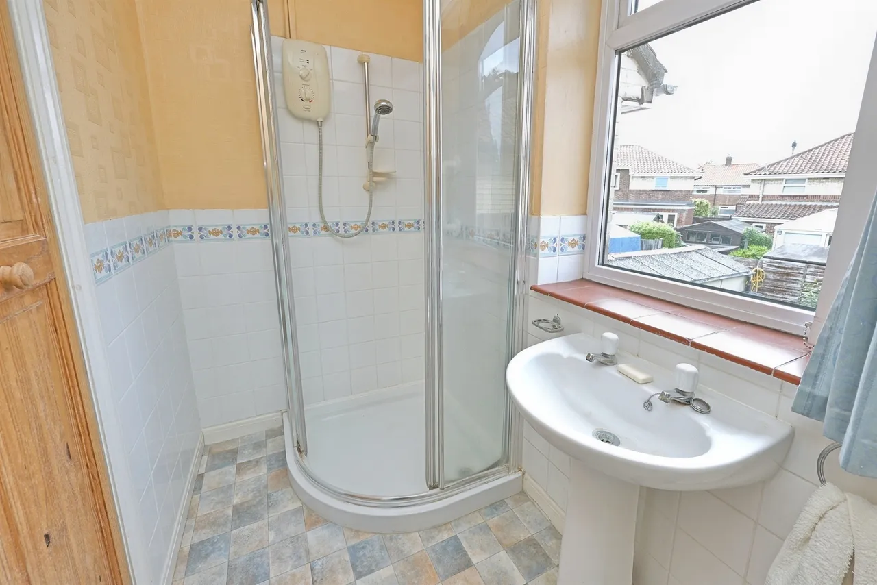 Waterloo Park Avenue, Norwich, photo 6