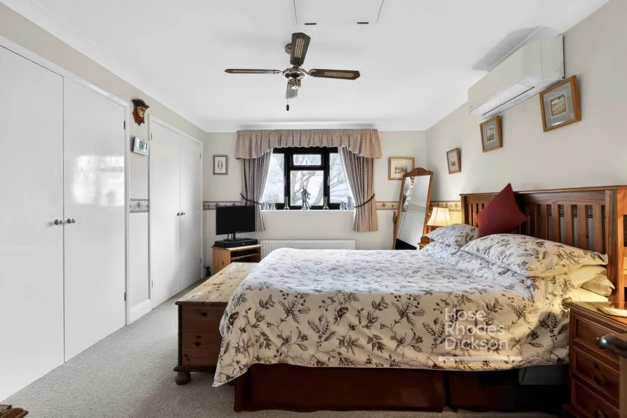 Debourne Manor Drive, Cowes, PO31, photo 11