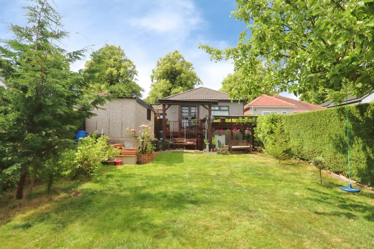 Dalewood Avenue, Sheffield, S8, photo 16