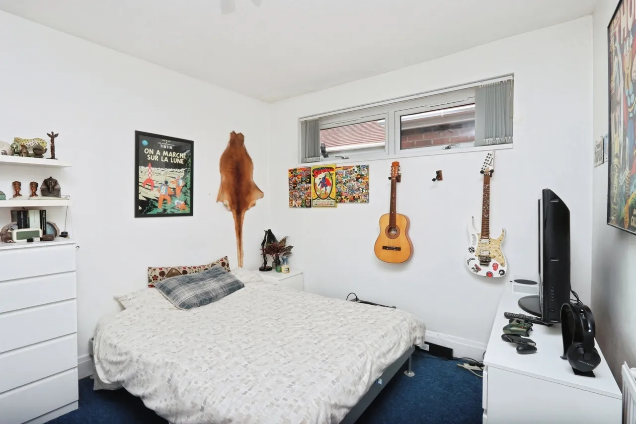 Dalewood Avenue, Sheffield, S8, photo 11