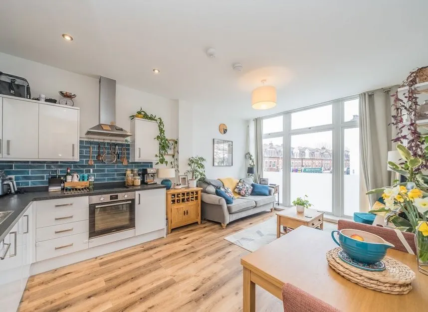 Heath Road, Twickenham, TW1, photo 2