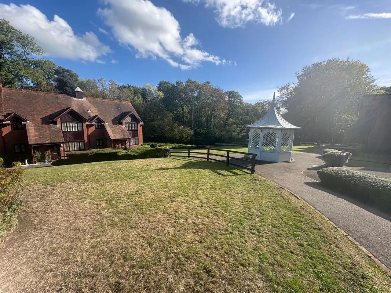 Church Lane, Botley, photo 12