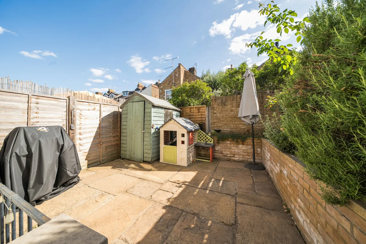 Dagmar Road, Windsor, SL4, photo 12