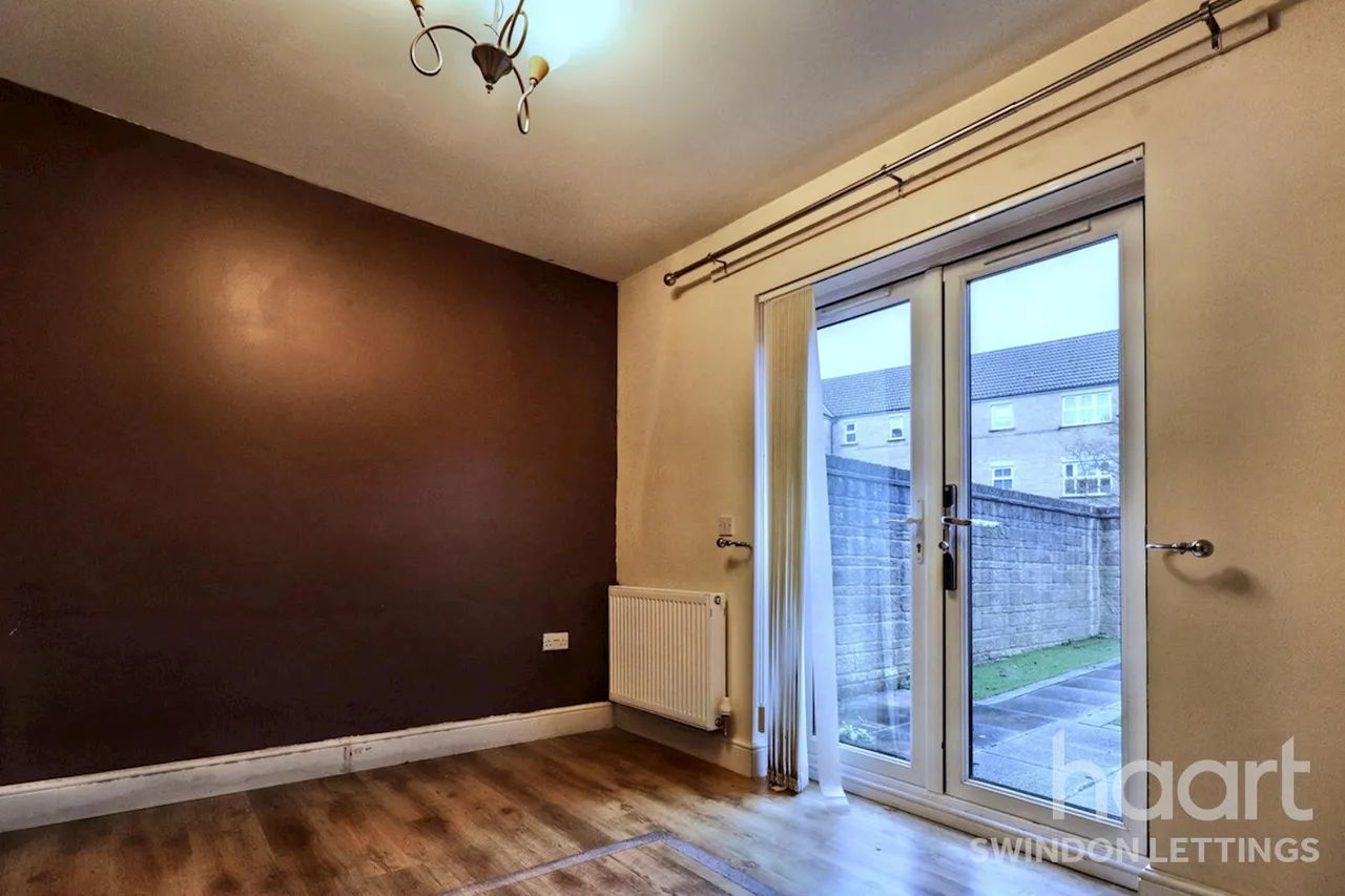 Calne, SN11, photo 5