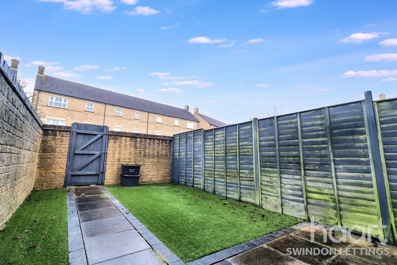 Calne, SN11, photo 13