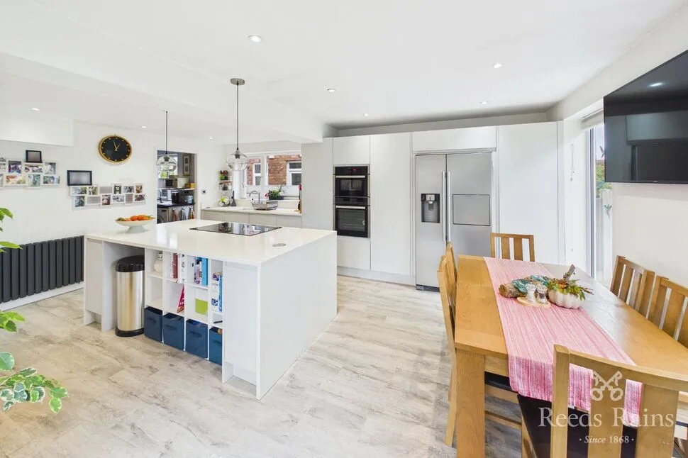 Yew Tree Drive, Barnton, CW8, photo 11