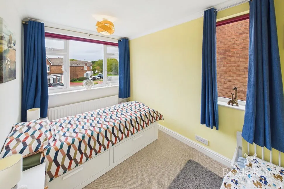 Yew Tree Drive, Barnton, CW8, photo 15