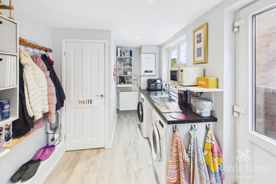 Yew Tree Drive, Barnton, CW8, photo 12