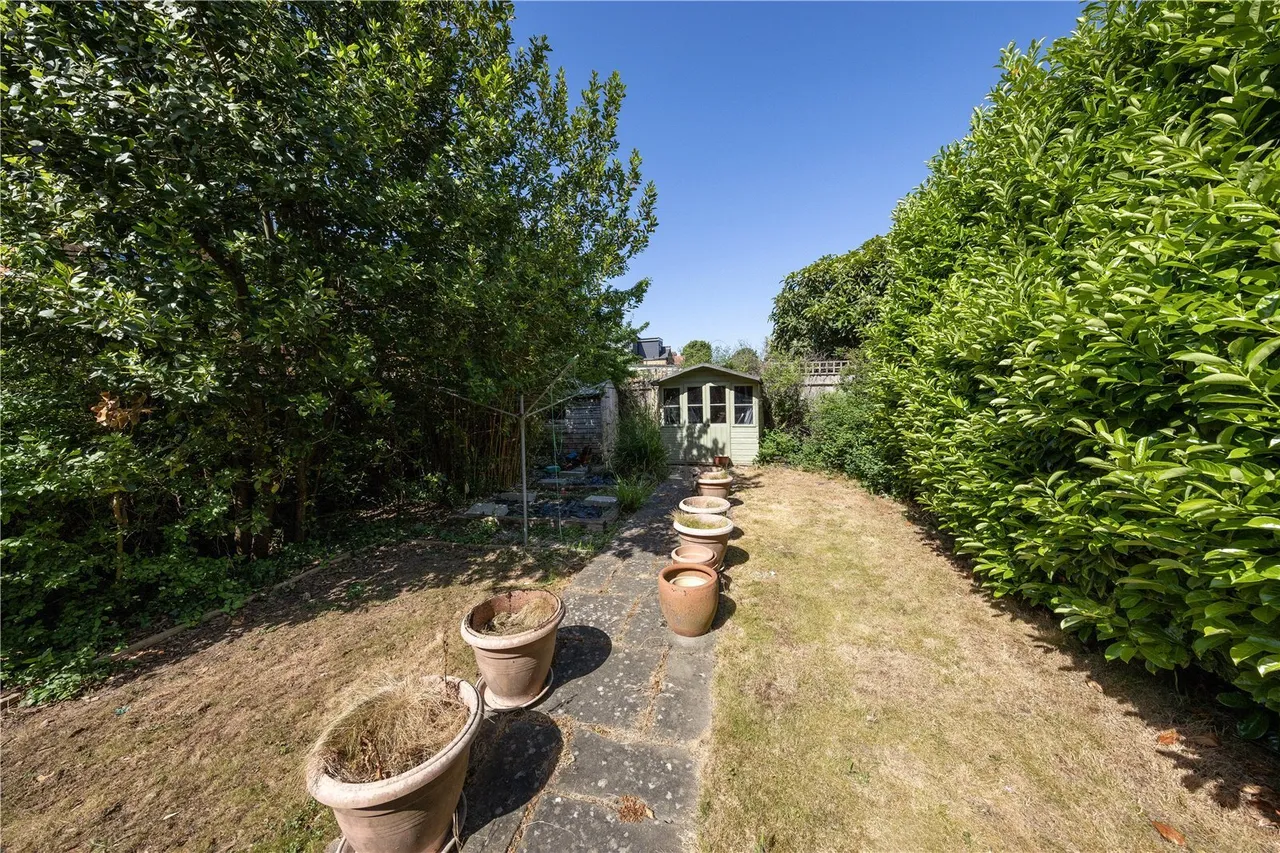 Sunnyside Road, Teddington, TW11, photo 3